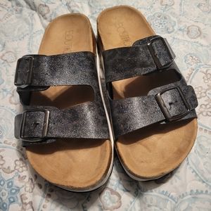 Corky's size 7 slide sandals